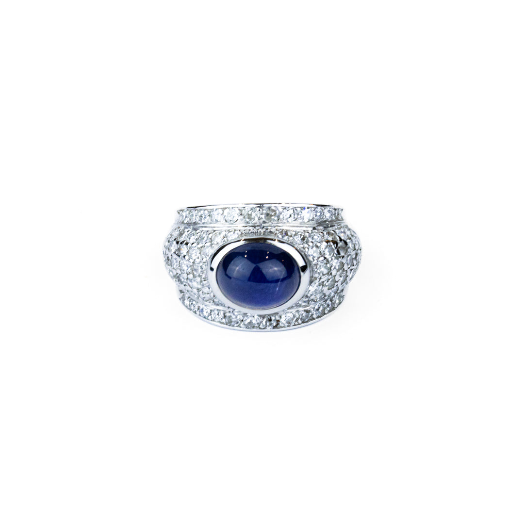 Bague en or, saphir cabochon